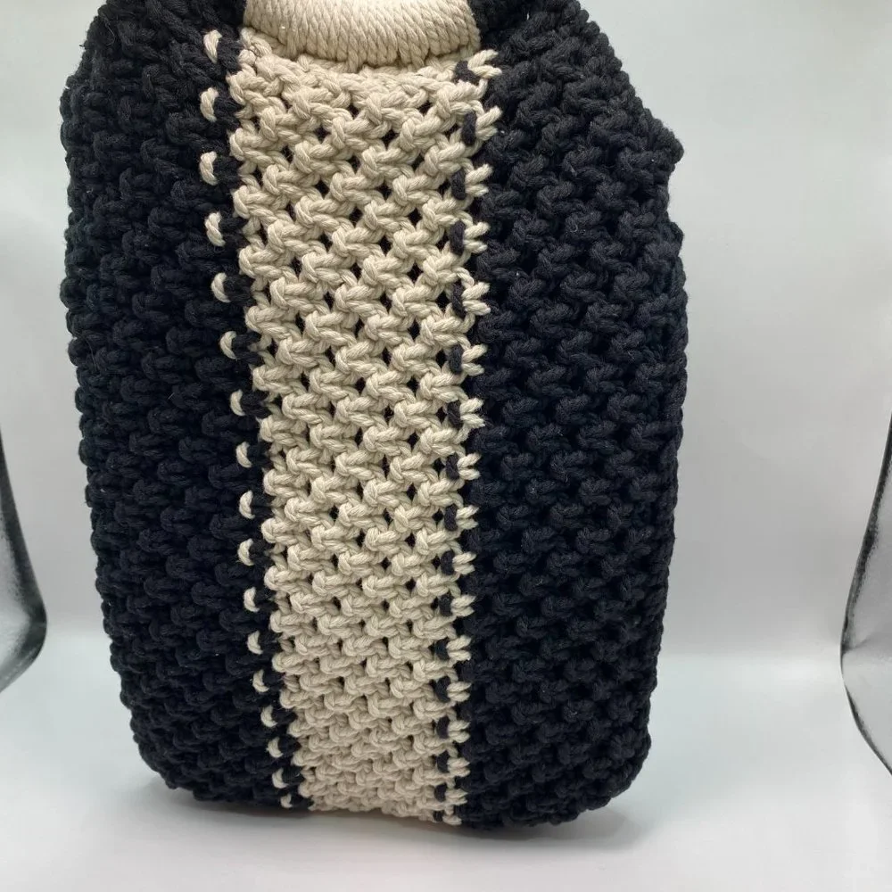 NWT Curateur x Laude the Label Crochet Purse - Picture 5 of 8